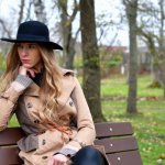 Jak nosić klasyczny trencz? 11 stylizacji, które robią efekt bez wysiłku