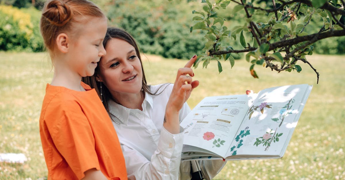 Zamień każdy spacer w lekcję biologii: 21 pomysłów na naukę przyrody przez uważne obserwacje